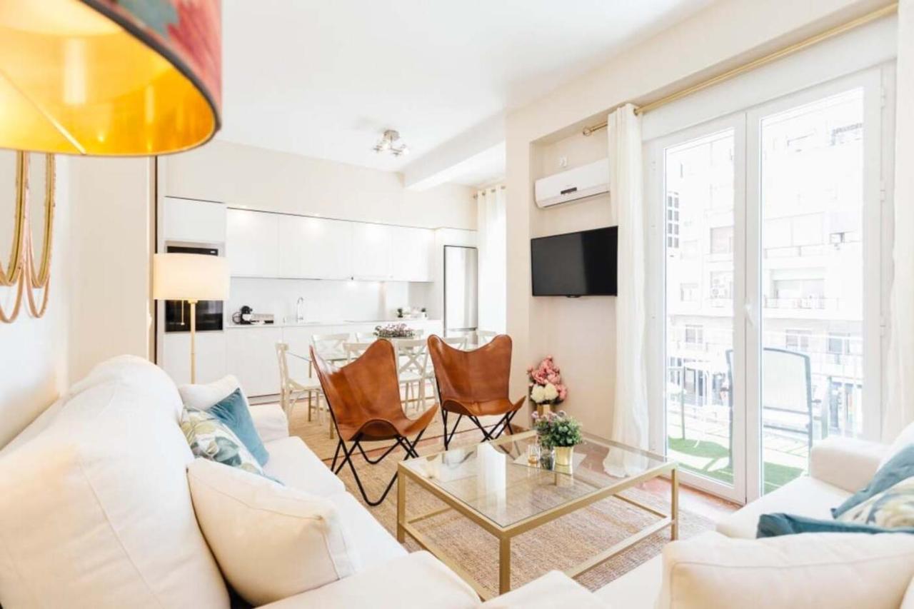 Stylish And Wide- 3Bdr 3Bth- Los Remedios Seville Exterior photo