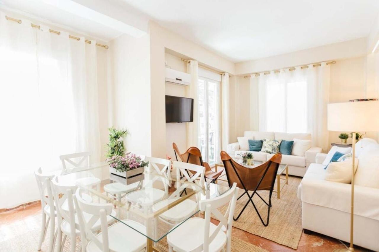 Stylish And Wide- 3Bdr 3Bth- Los Remedios Seville Exterior photo