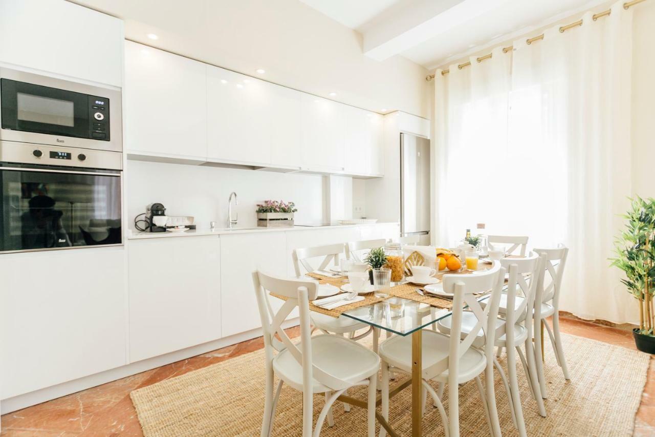 Stylish And Wide- 3Bdr 3Bth- Los Remedios Seville Exterior photo
